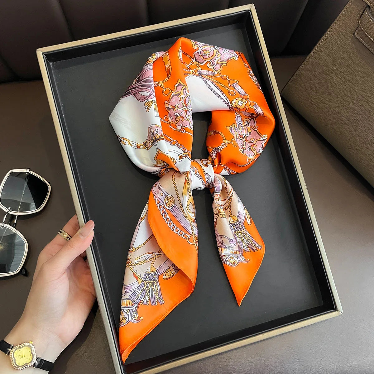 Foulard carré soie femme