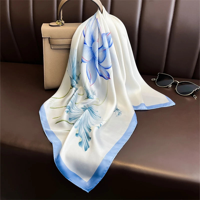 Foulard carré soie femme