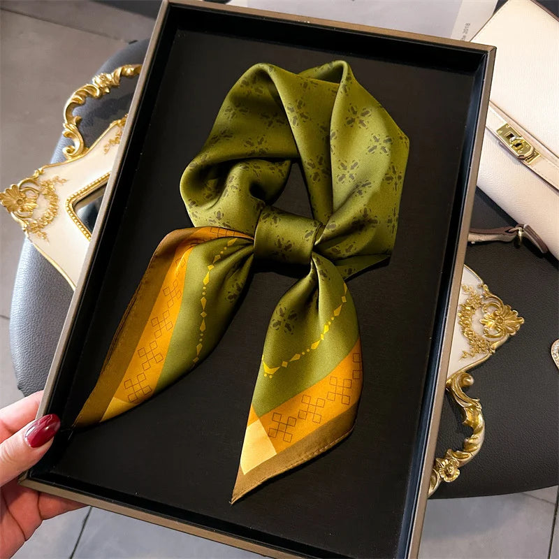 Foulard carré soie femme