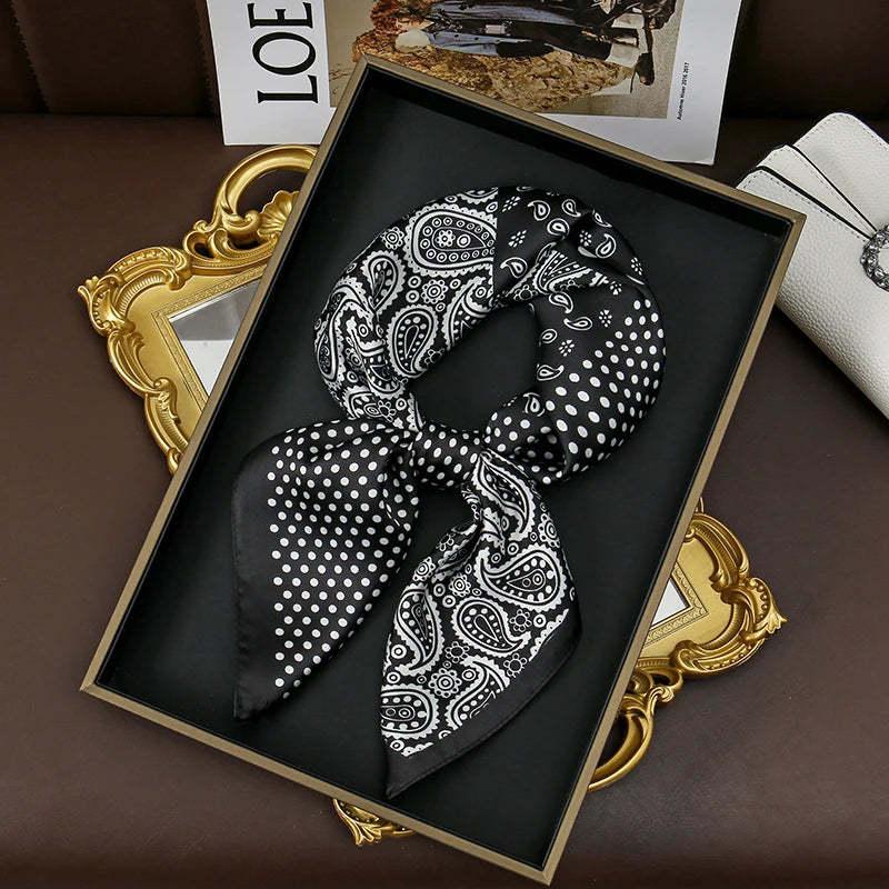 Foulard carré soie femme