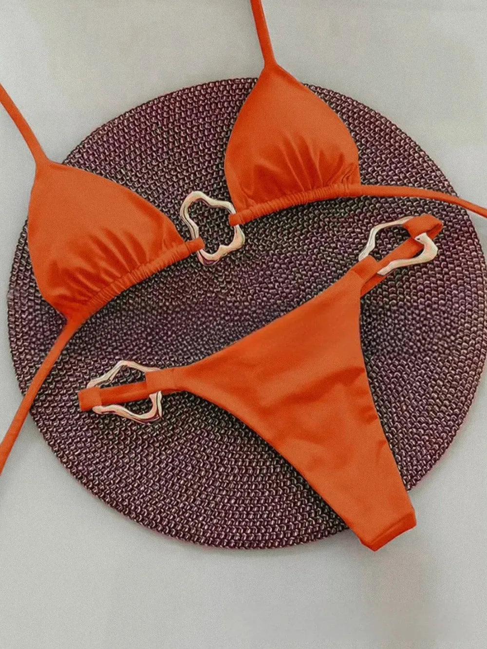Bikini lacets fendu femme