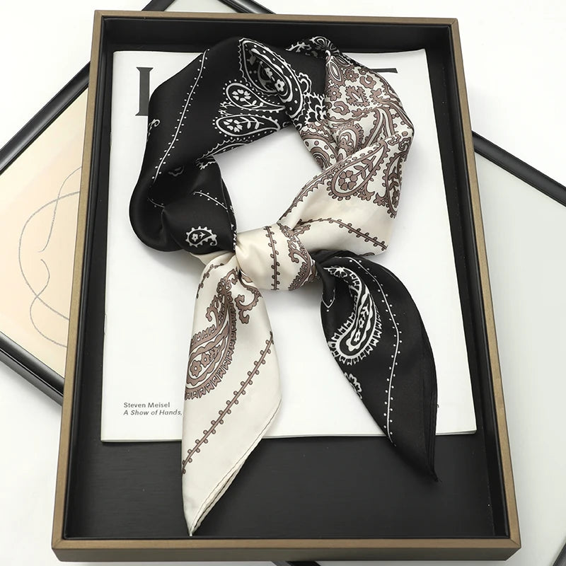 Foulard carré soie femme