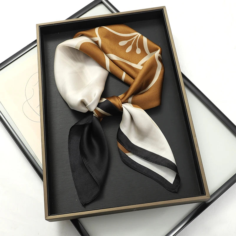 Foulard carré soie femme