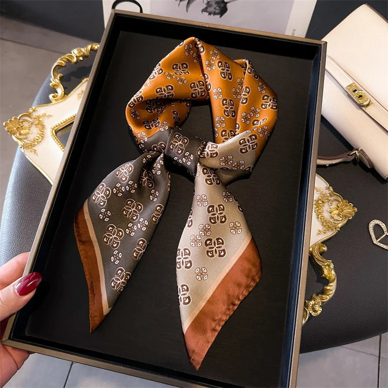 Foulard carré soie femme